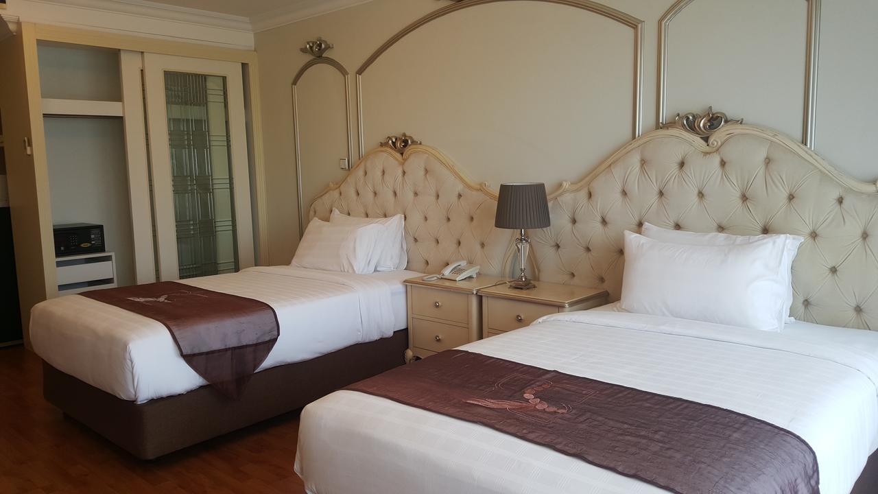 Lk Noble Suite Pattaya Extérieur photo