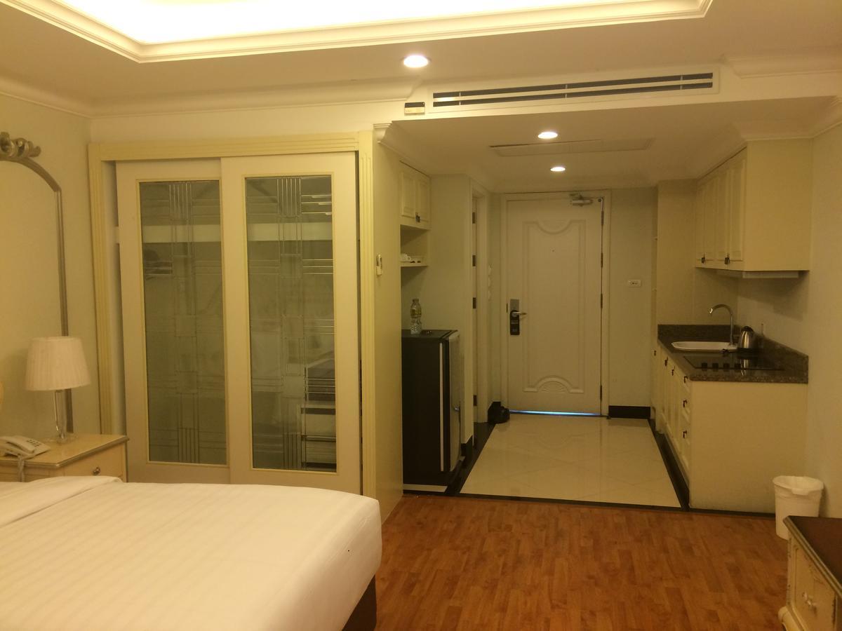 Lk Noble Suite Pattaya Extérieur photo