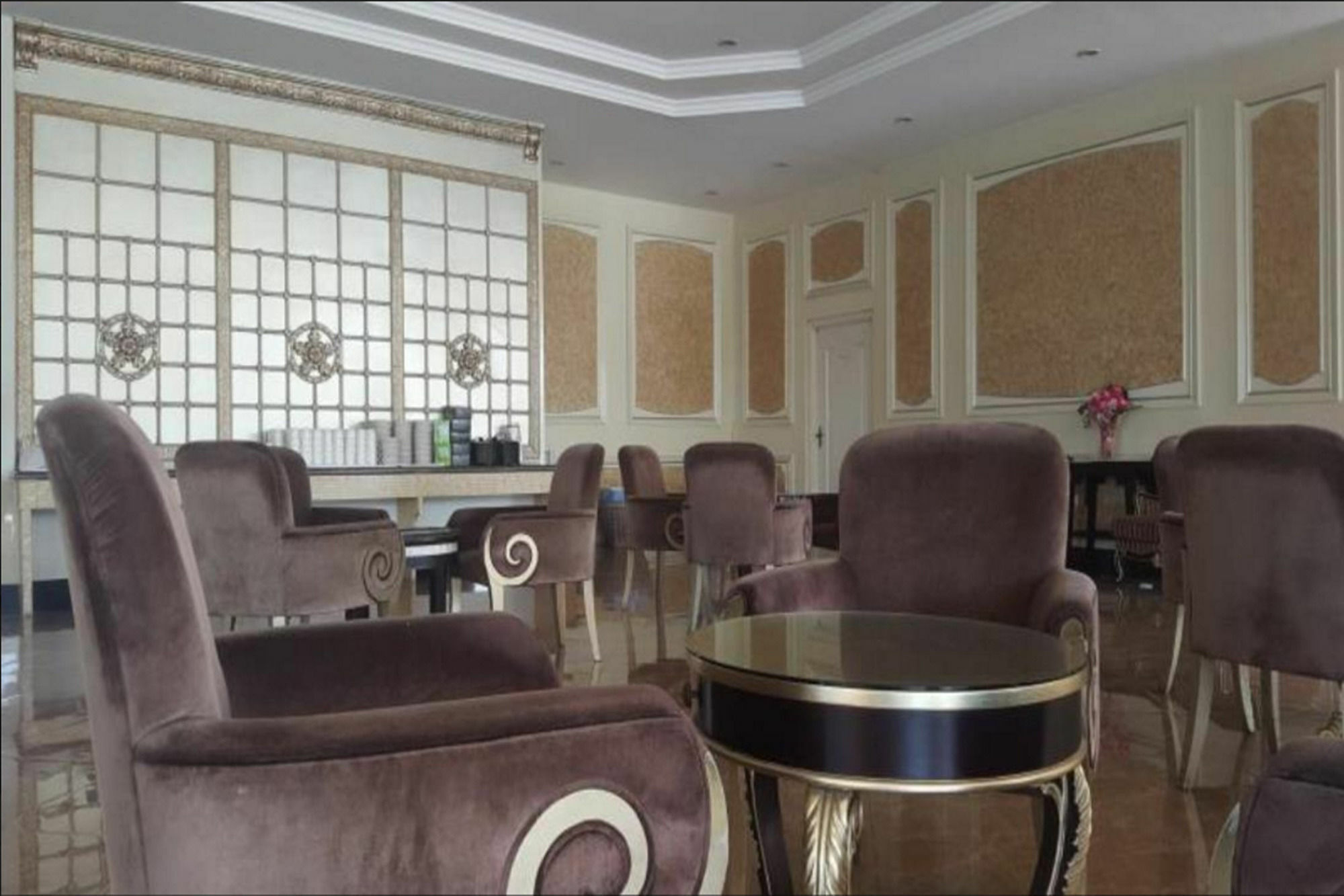 Lk Noble Suite Pattaya Extérieur photo